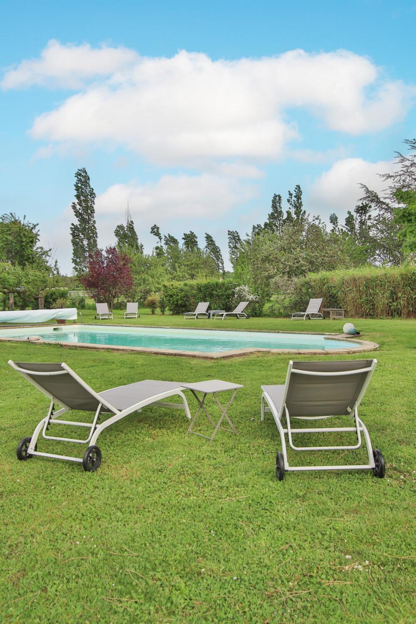 Domaine D'Aromm - Chambres D'Hotes & Gites - Piscine, Etangs & Animaux - Au Calme Ouches 외부 사진